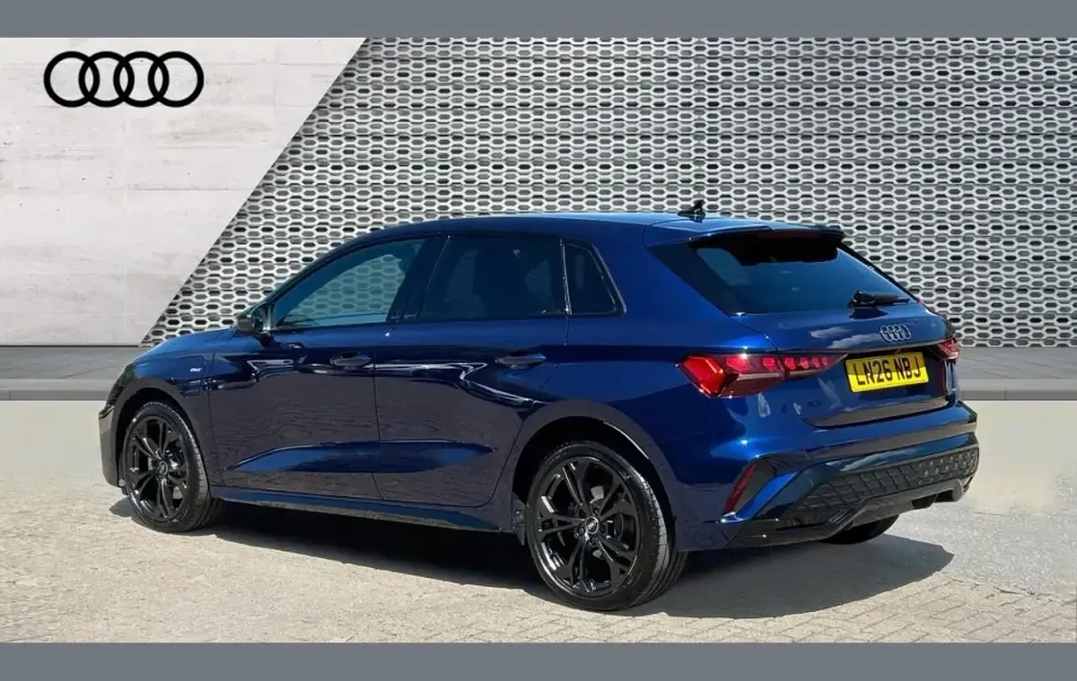 Used Audi A3 e-tron Black Edition 200 HP (147 kW) 2026 Blue Hatchback