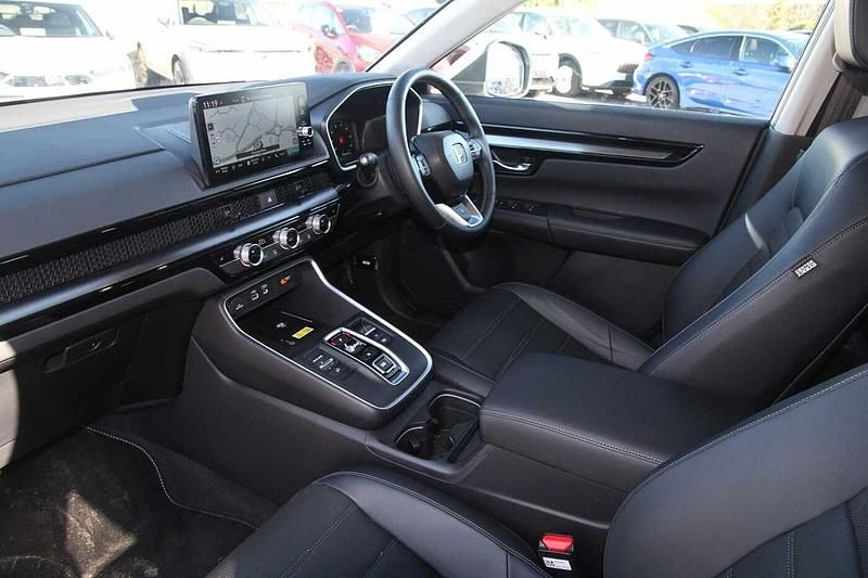 Used Honda CR-V Elegance 184 HP (135 kW) 2025 White SUV