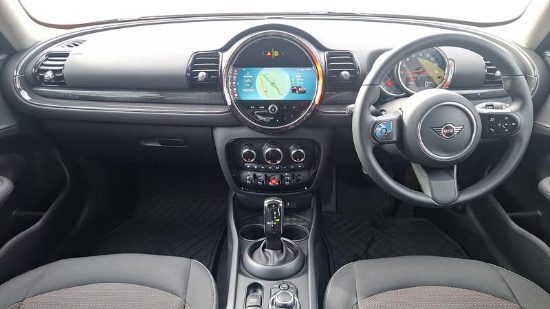 Used Mini Cooper Clubman Classic 134 HP (98 kW) 2022 Grey Estate