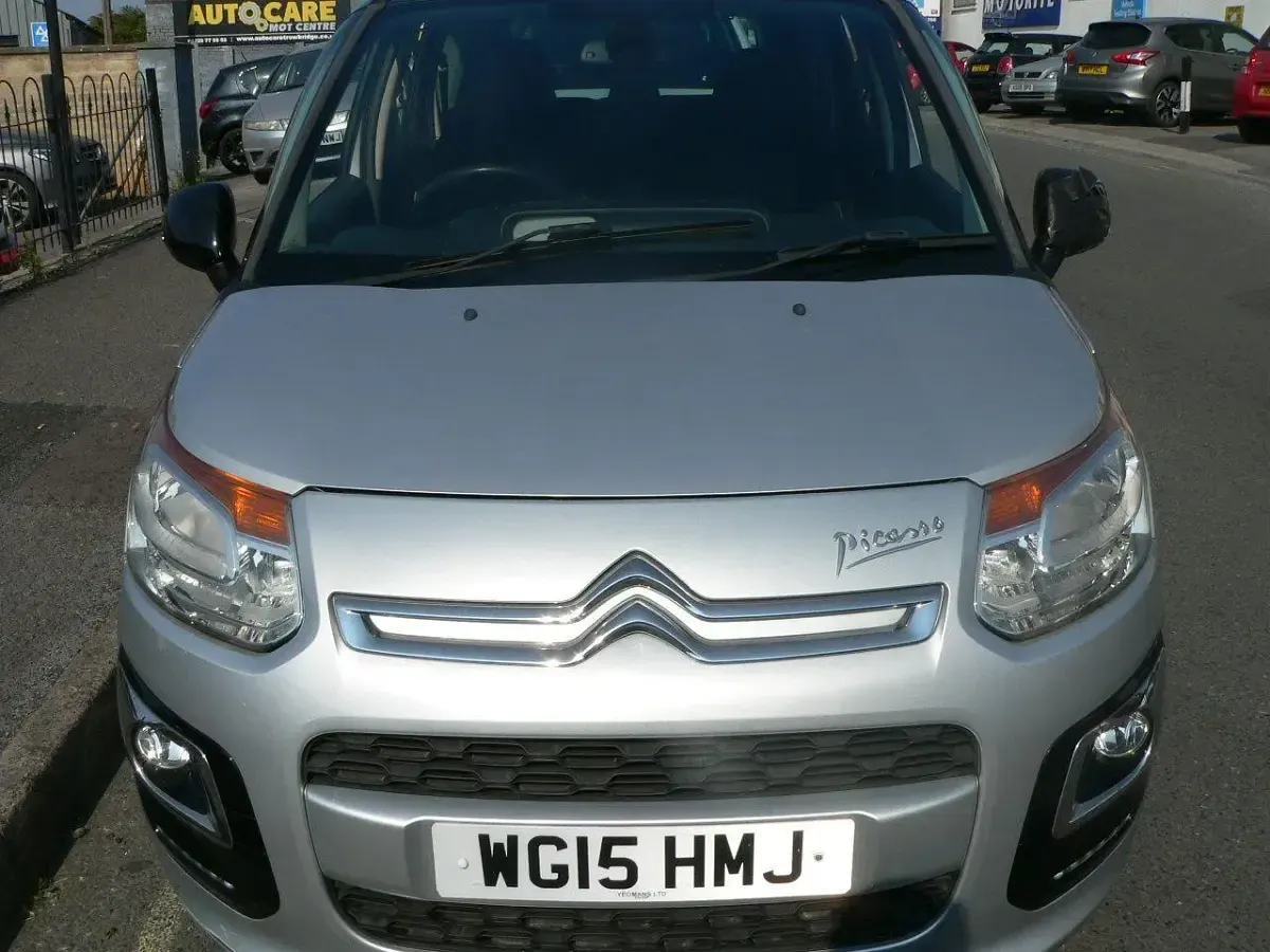 Used Citroën C3 Picasso Exclusive 2015 Silver MPV