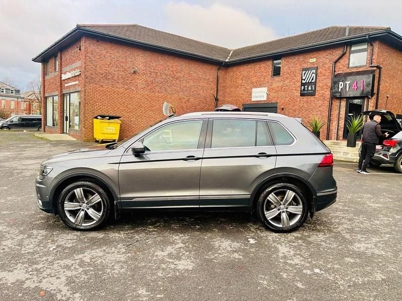 Used VW Tiguan SEL 150 HP (110 kW) 2017 Grey SUV