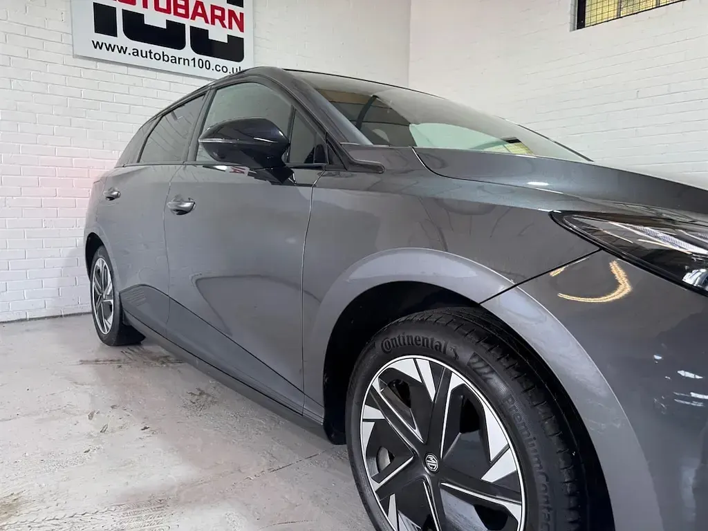 Used MG MG4 EV Trophy 63 kW (87 HP) 2023 Grey Hatchback