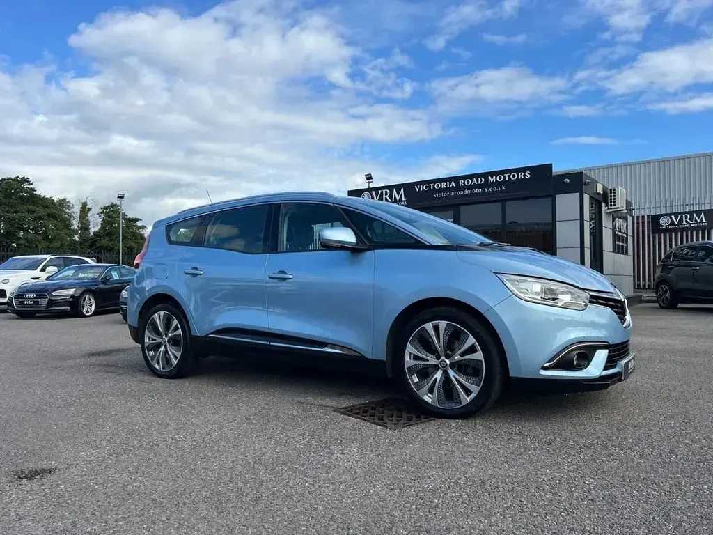 Used Renault Grand Scénic IV Dynamique 128 HP (94 kW) 2017 Blue MPV