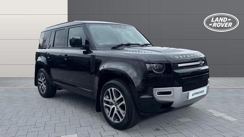 Used Land Rover Defender 404 HP (297 kW) 2023 Black SUV