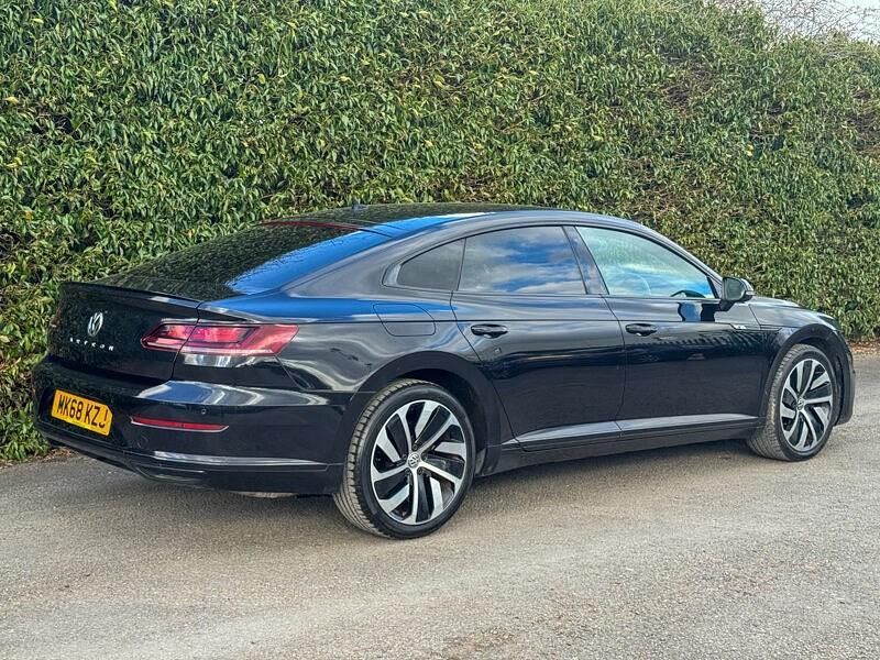 Used VW Arteon R-line 150 HP (110 kW) 2018 Black Hatchback