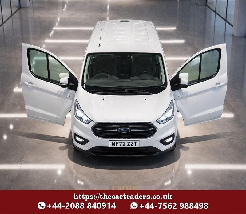 Used Ford Transit Custom Limited 130 HP (95 kW) 2022 White Van