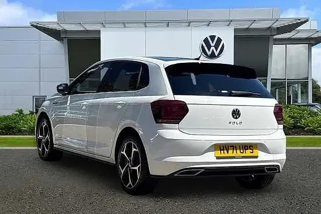 Used VW Polo R-line 95 HP (69 kW) 2021 White Hatchback
