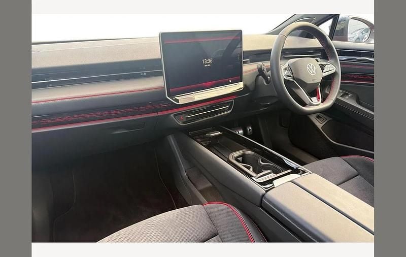 Used VW ID.7 GTX 245 kW (334 HP) 2025 Red Estate