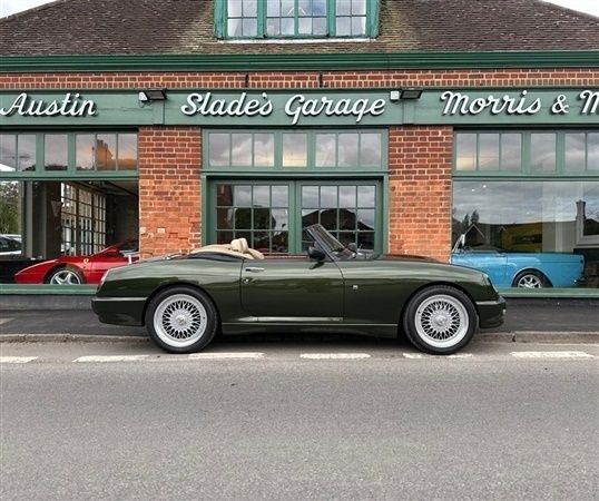 Woodcote green pearl Used 1993 MG RV8 Cabriolet | £24,950 - Image 1/1