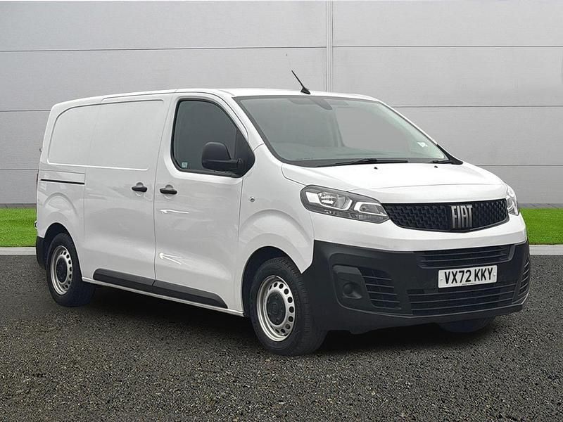 White Used 2023 Fiat Scudo S Van | £13,500 (Fair price) - Image 1/4