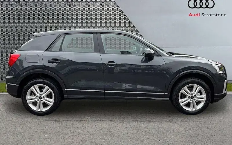 Used Audi Q2 Sport 150 HP (110 kW) 2026 Grey SUV