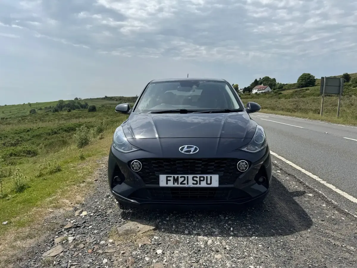 Used Hyundai i10 Premium 84 HP (61 kW) 2021 Grey Hatchback