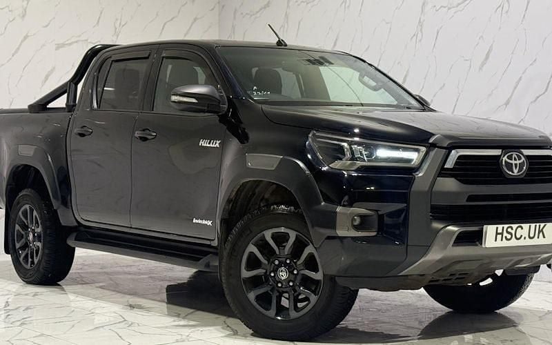 Used Toyota HiLux 204 HP (150 kW) 2024 Pickup
