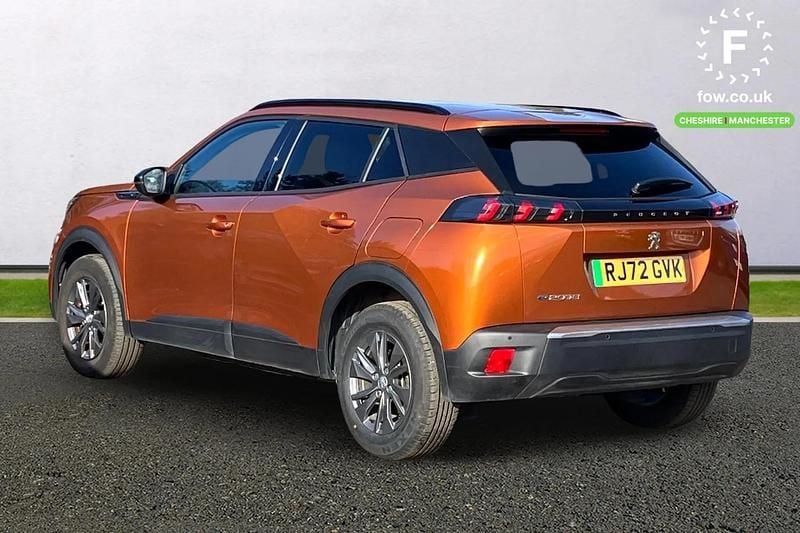 Used Peugeot 2008 Active+ 100 kW (136 HP) 2022 Orange SUV