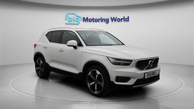 Used Volvo XC40 Inscription 2021 White SUV