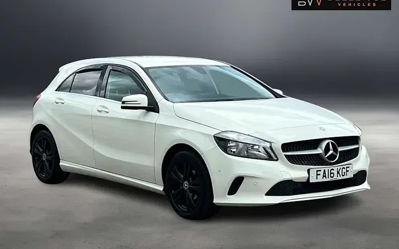 Used Mercedes A180 109 HP (80 kW) 2018 Hatchback