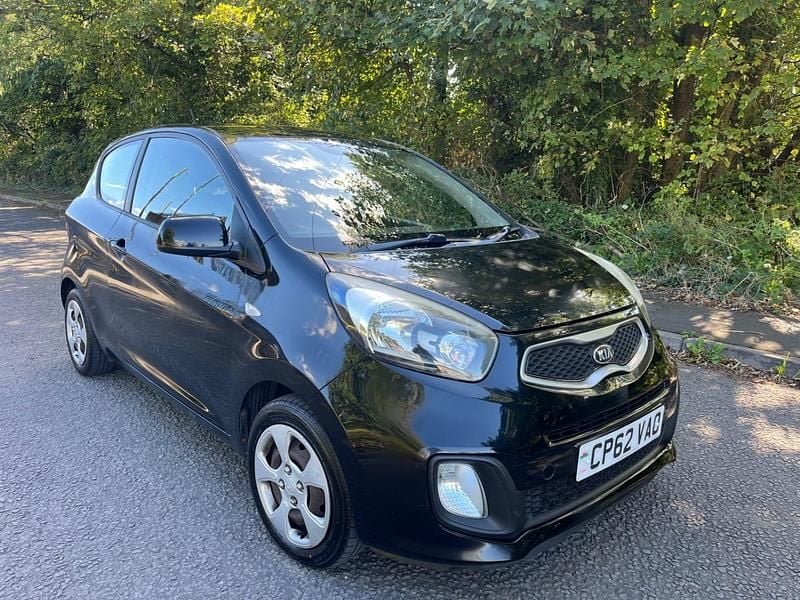 Black Used 2013 Kia Picanto 2 Hatchback | £2,250 (Good price) - Image 1/4