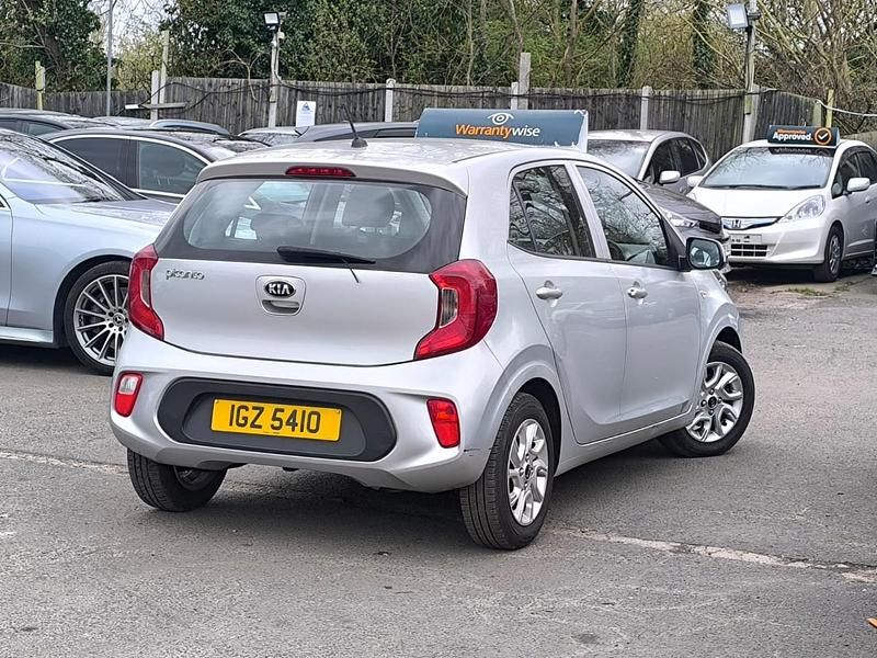 Used Kia Picanto 66 HP (48 kW) 2018 Silver Hatchback