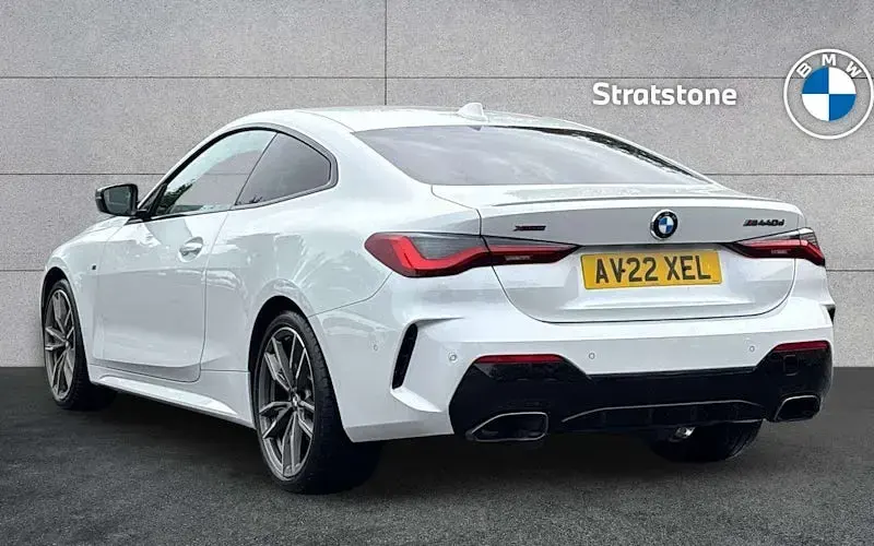 Used BMW M440 340 HP (250 kW) 2022 White Coupe