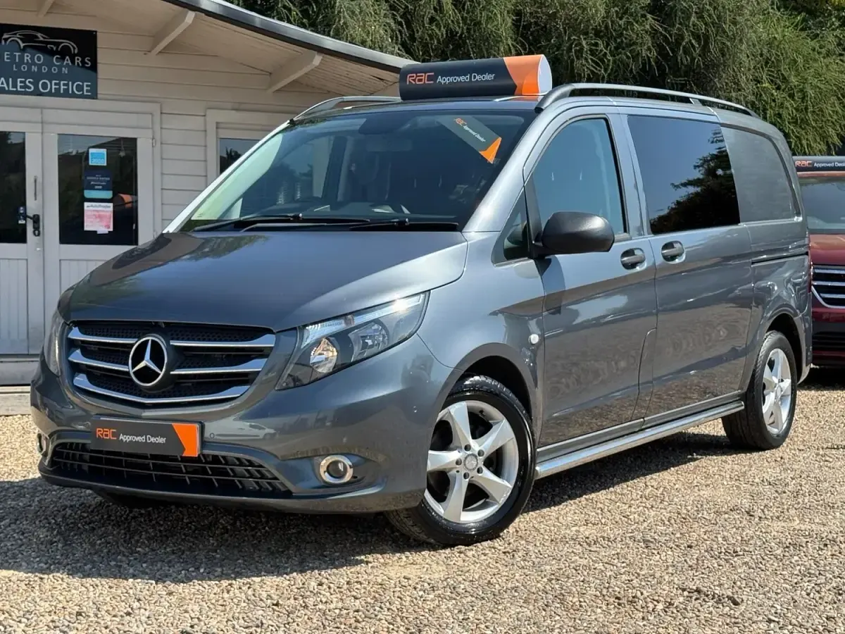 Used Mercedes Vito 160 HP (117 kW) 2018 Grey Van