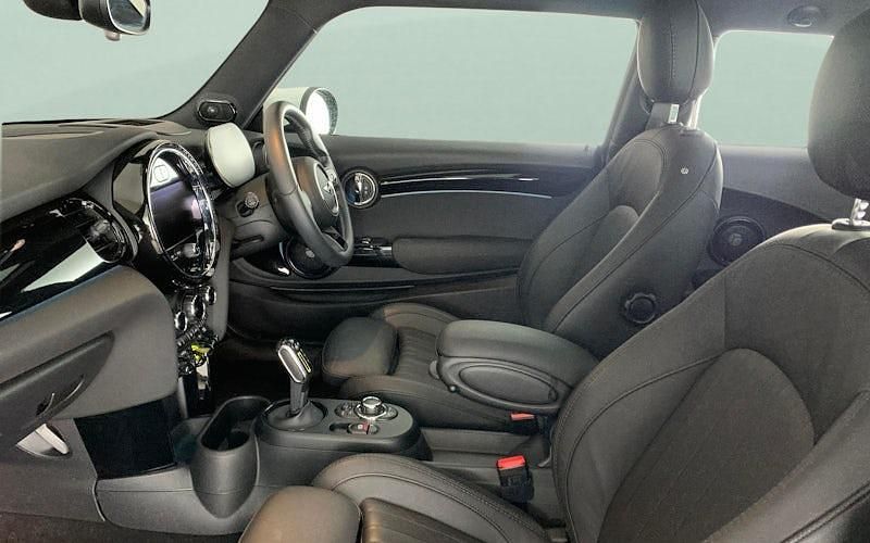 Used Mini Cooper Level 3 135 kW (184 HP) 2023 Hatchback