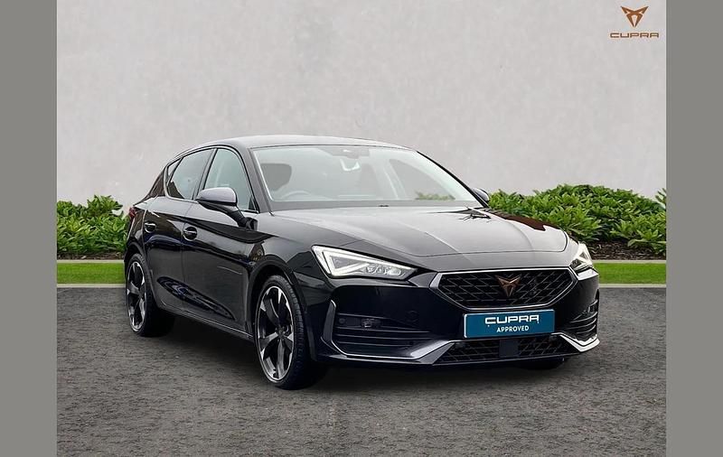 Used Cupra Leon 147 HP (108 kW) 2023 Black Hatchback