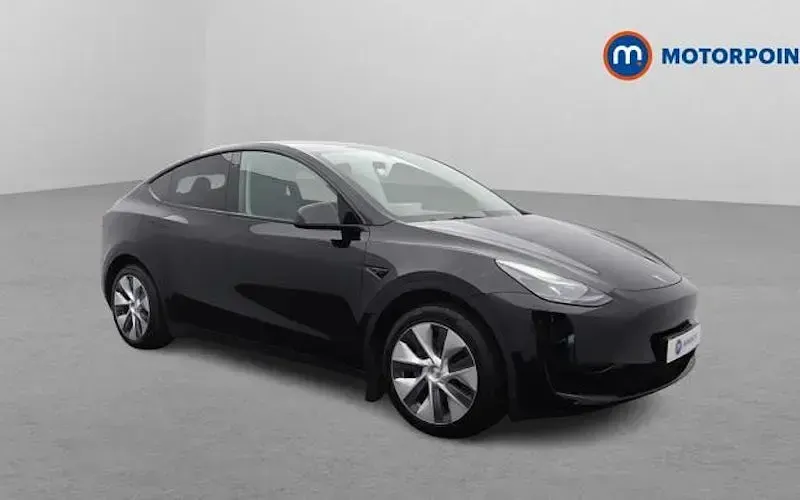 Used Tesla Model Y Standard Range 219 kW (299 HP) 2024 SUV