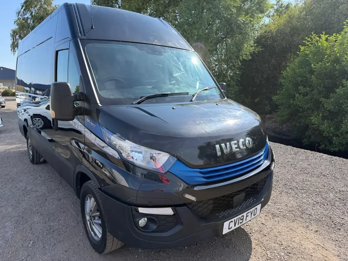 Used Iveco Daily 154 HP (113 kW) 2019 Black Van