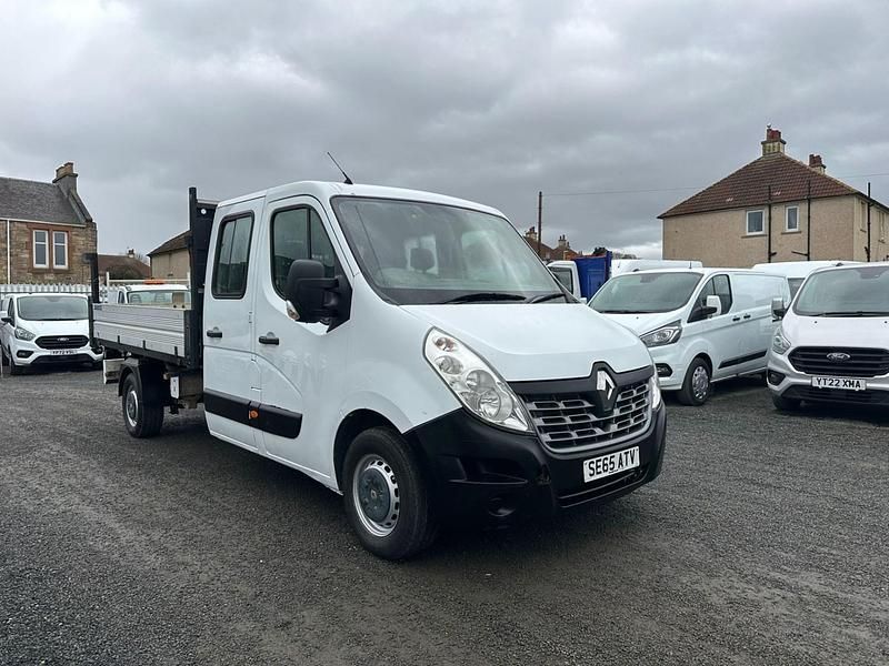 Used Renault Master Business 125 HP (91 kW) 2015 White Van