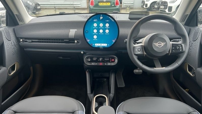 Image 4/4