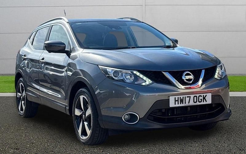 Used Nissan Qashqai Executive 116 HP (85 kW) 2017 Grey SUV