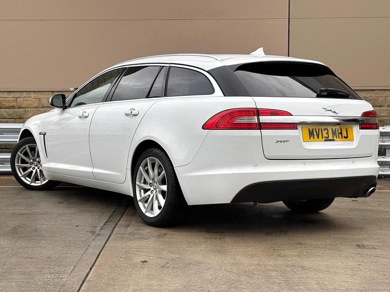 Used Jaguar XF Sportbrake Premium Luxury 2013 White Estate