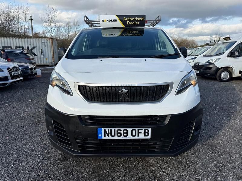 Used Peugeot Expert 95 HP (69 kW) 2018 White Van