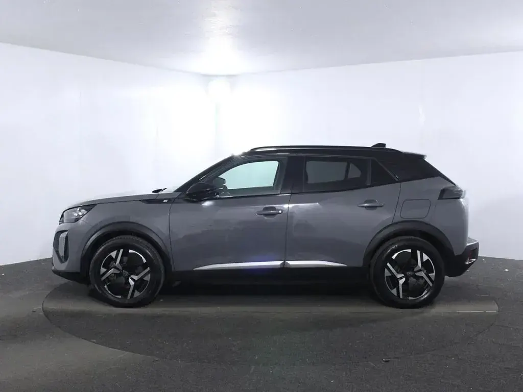 Used Peugeot e-2008 11 kW (15 HP) 2024 SUV