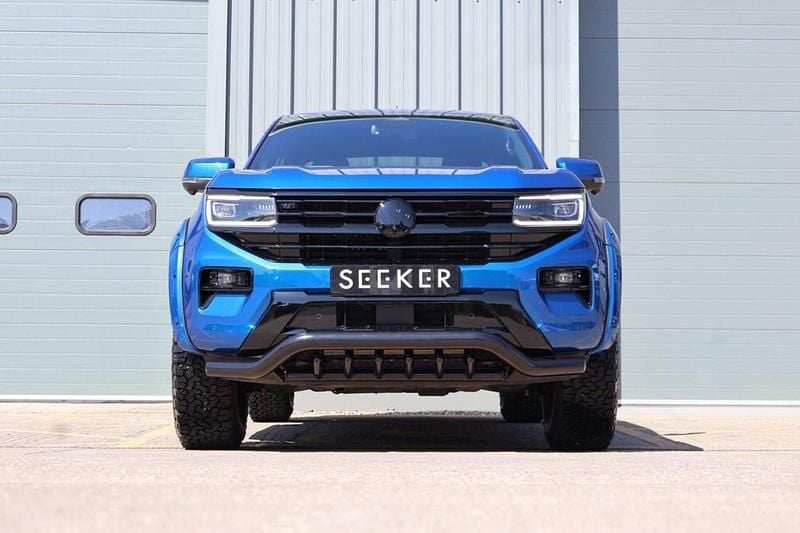 Begagnad VW Amarok Style 2023 Blå Pickup