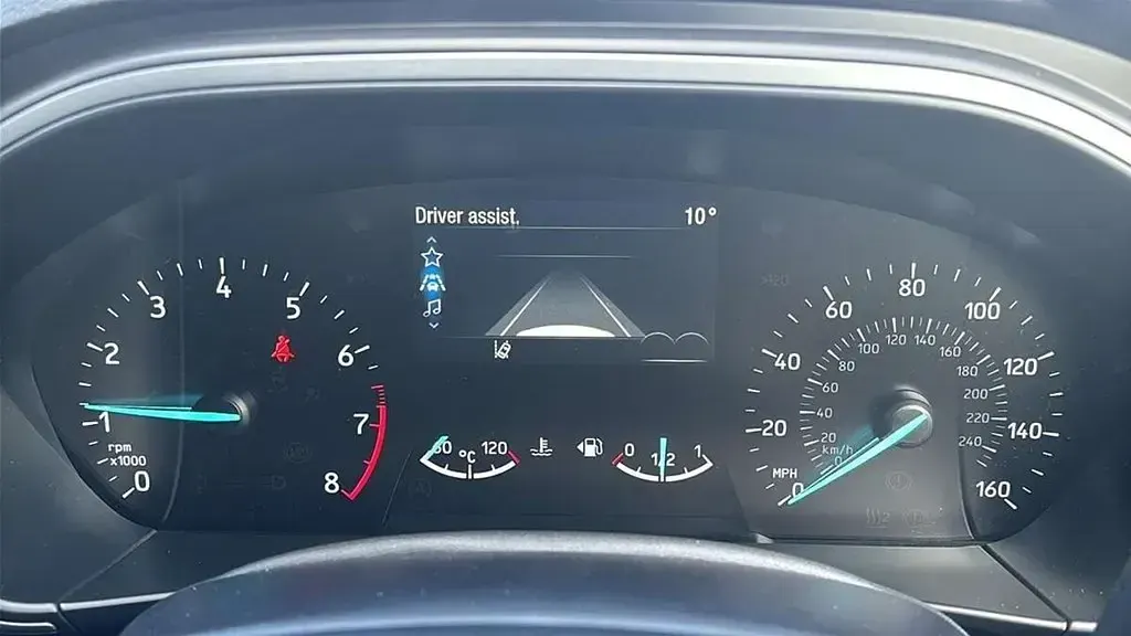 Second-hand Ford Focus Active 123 CP (90 kW) 2022 Albastru Hatchback