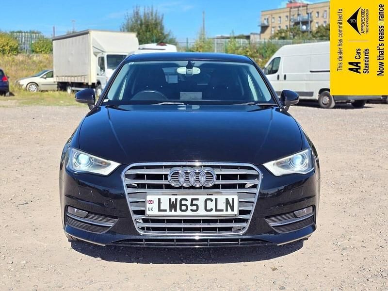 Used Audi A3 Sportback Business 150 HP (110 kW) 2015 Black Hatchback