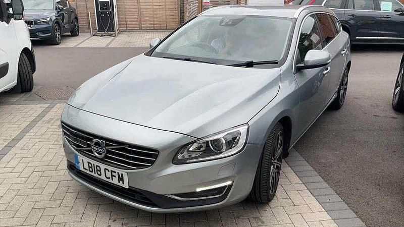 Silver Used 2018 Volvo V60 SE Lux Estate | £14,950 (Super price) - Image 1/4