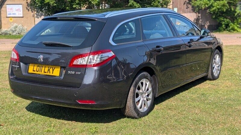 Grey Used 2011 Peugeot 508 Estate | £3,195 (Fair price) - Image 1/4