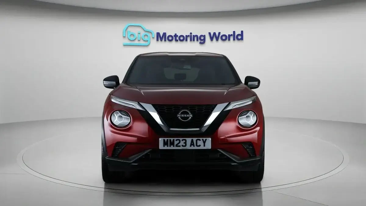Used Nissan Juke N-Connecta 114 HP (83 kW) 2023 Red SUV