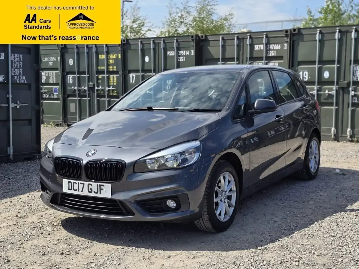 Usado BMW 218 136 CV (100 kW) 2017 Gris Monovolumen