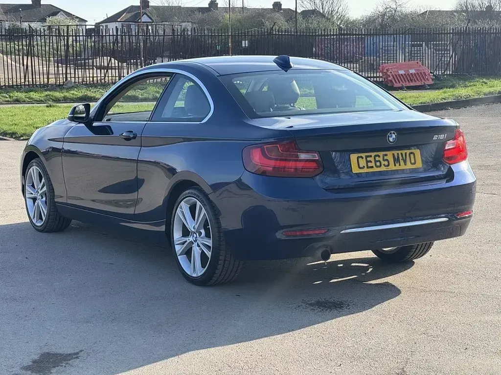 Used BMW 218 Luxury Line 136 HP (100 kW) 2015 Blue Coupe