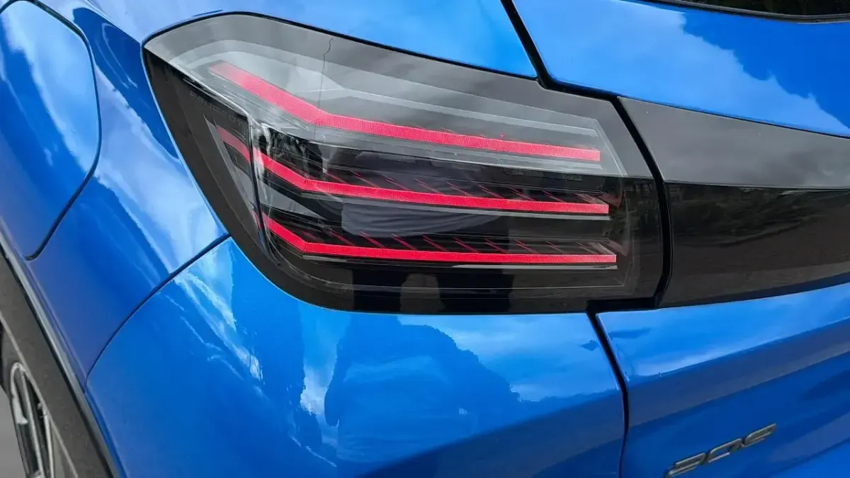 New Peugeot 208 GT 143 HP (105 kW) 2026 Blue Hatchback