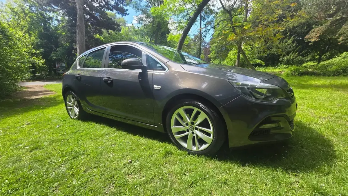 Used Vauxhall Astra 2014 Grey Hatchback