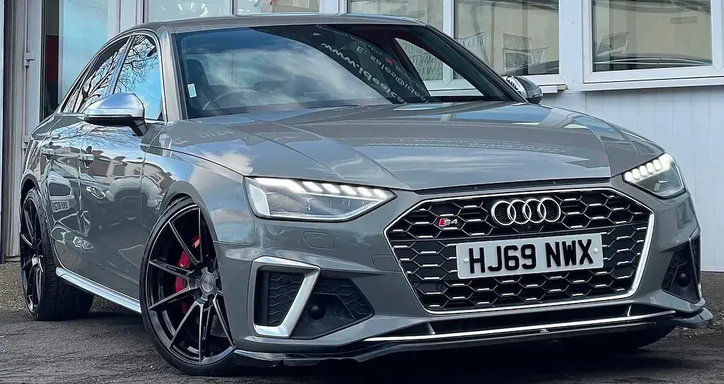 Used Audi S4 Basis 347 HP (255 kW) 2019 Grey Sedan
