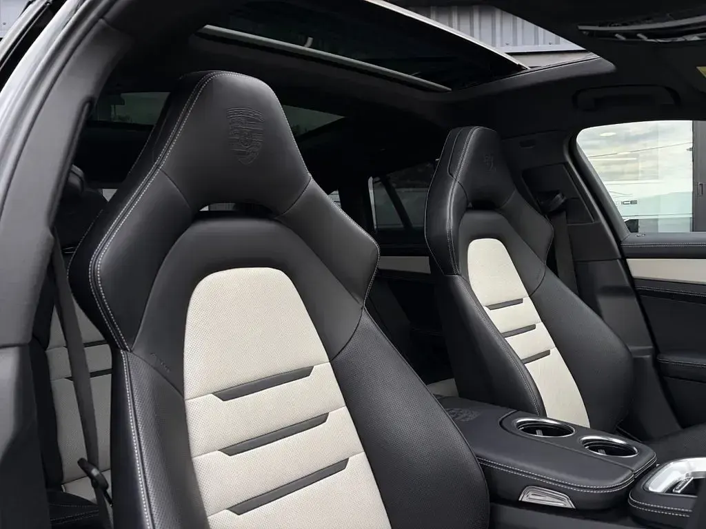 Used Porsche Panamera 4 E-Hybrid Sport Turismo Platinum Edition 2023 Black Estate