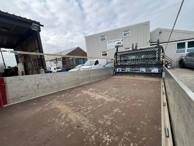 Used Ford Transit 130 HP (95 kW) 2022 White Cabriolet