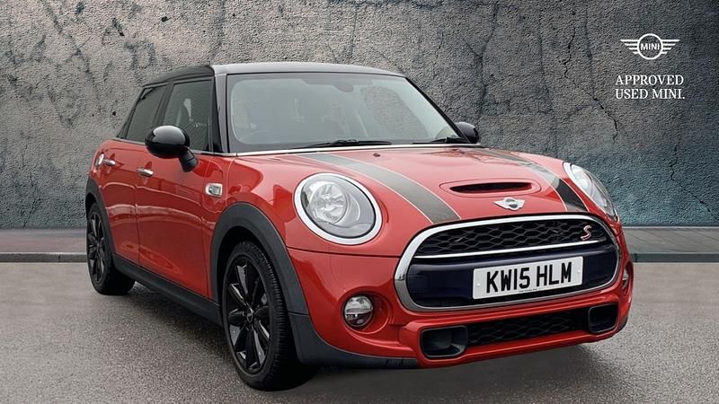 Red Used 2015 Mini Cooper S Hatch Hatchback | £9,490 (Good price) - Image 1/4