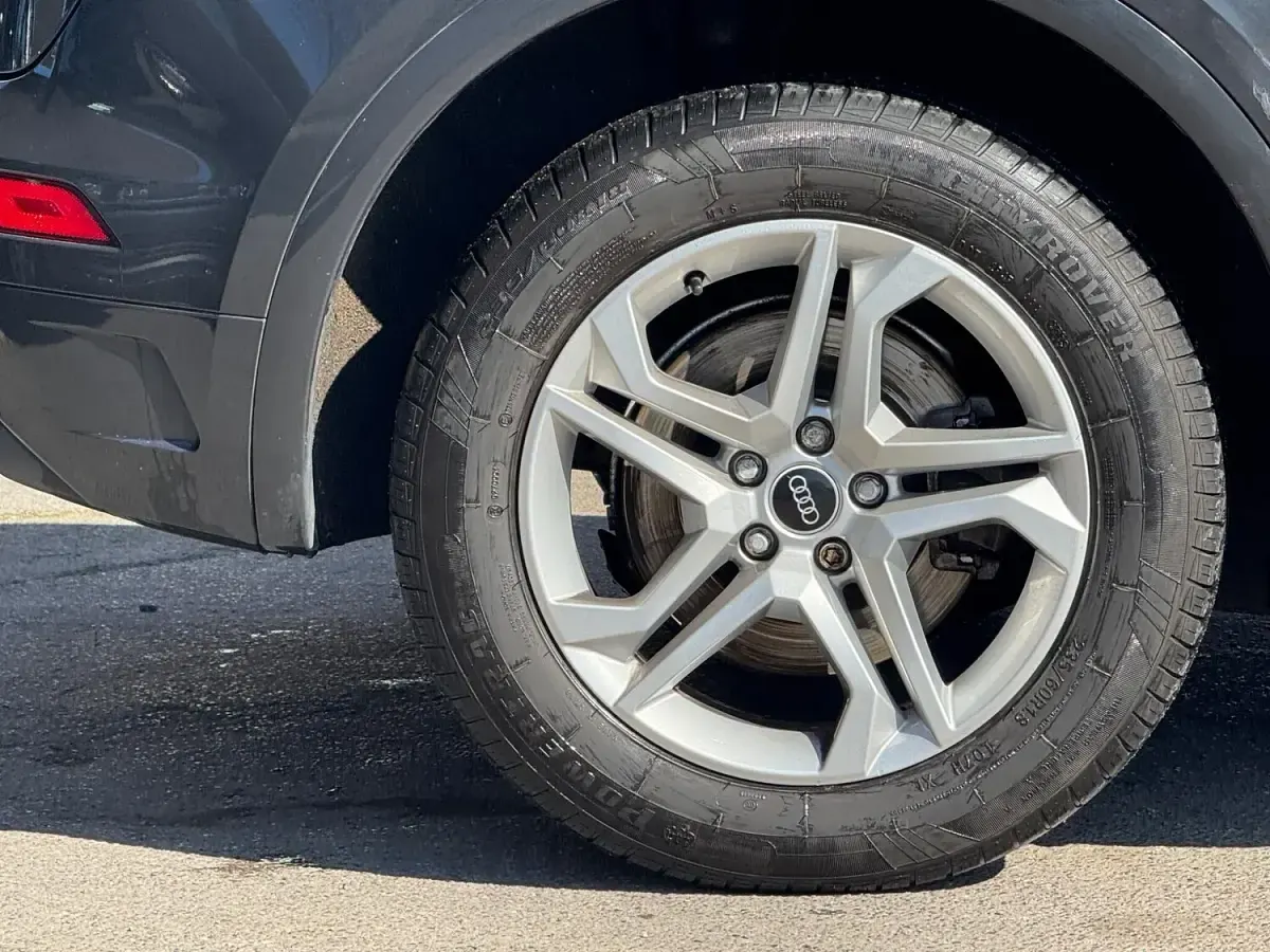Used Audi Q5 Sport 204 HP (150 kW) 2021 Grey SUV