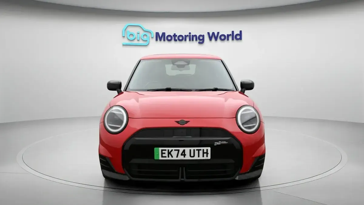 Used Mini Cooper Sport 158 kW (215 HP) 2024 Hatchback
